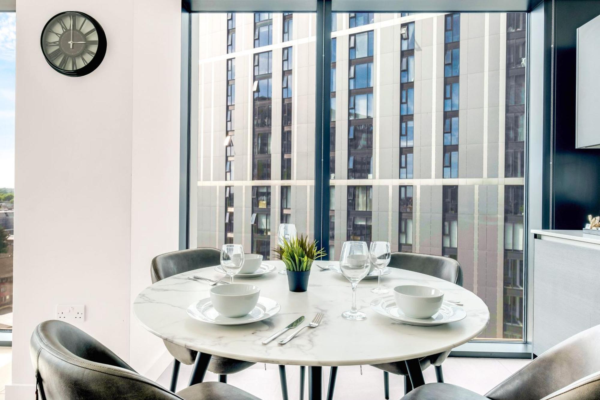 Mercian Luxury Serviced Apartments- Birmingham City Centre - Your Perfect Stay - Gym Rooftop Terrace Cinema Room Zewnętrze zdjęcie