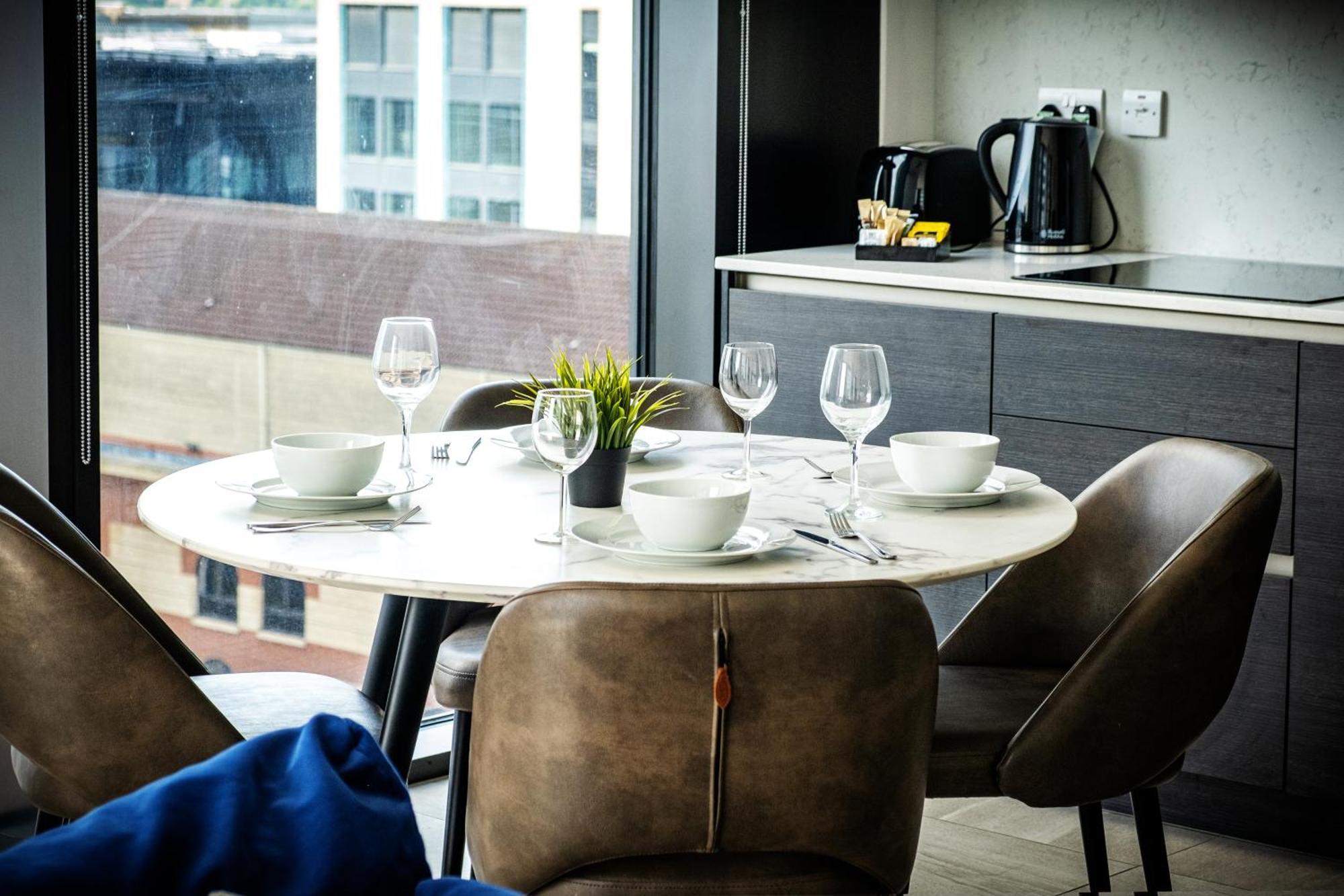 Mercian Luxury Serviced Apartments- Birmingham City Centre - Your Perfect Stay - Gym Rooftop Terrace Cinema Room Zewnętrze zdjęcie